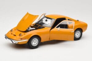 Opel GT Охра Minichamps 1:18 180049031 Метал — снимка 2 от 8
