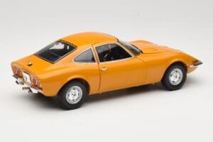 Opel GT Охра Minichamps 1:18 180049031 Метал — снимка 3 от 8