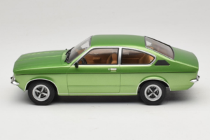 Opel Kadett C Coupe Зелен MCG 1:18 MCG18599 Метал — снимка 3 от 6