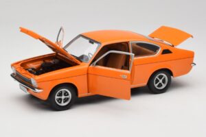 Opel Kadett C Coupe Оранжев Minichamps 1:18 180045622 Метал — снимка 2 от 8