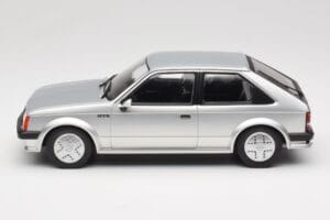 Opel Kadett D GTE Сребрист MCG 1:18 MCG18533 Метал — снимка 3 от 6
