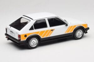 Opel Kadett D SR Бял с Жълт Декор MCG 1:18 MCG18534 Метал — снимка 2 от 6