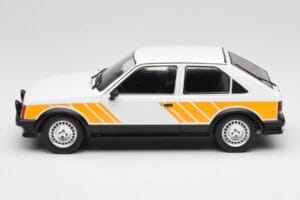 Opel Kadett D SR Бял с Жълт Декор MCG 1:18 MCG18534 Метал — снимка 3 от 6