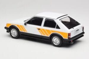 Opel Kadett D SR Бял с Жълт Декор MCG 1:18 MCG18534 Метал — снимка 5 от 6