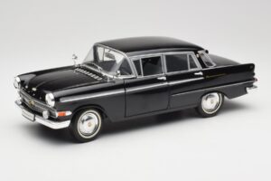 Opel Kapitan P2 Черен Revell 1:18 08821 Метал