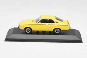 Opel Manta A SR Жълт Minichamps 1:43 400045502 Метал