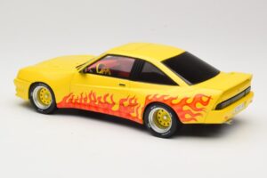 Opel Manta B Mattig Жълт с Пламък MCG 1:18 MCG18115 Метал — снимка 5 от 6