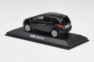 Opel Meriva B Черен Minichamps 1:43 400040005 Метал — снимка 3 от 4