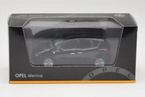 Opel Meriva B Черен Minichamps 1:43 400040005 Метал — снимка 4 от 4