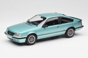 Opel Monza 2.5 E Beryll Зелен Norev 1:18 183643 Метал