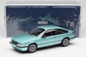 Opel Monza 2.5 E Beryll Зелен Norev 1:18 183643 Метал — снимка 6 от 6