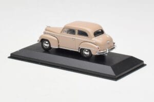 Opel Olympia A Бежов Minichamps 1:43 430040404 Метал — снимка 3 от 4