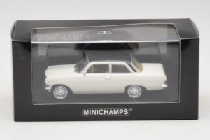 Opel Rekord A Бял Черен Покрив Minichamps 1:43 430041002 Метал — снимка 4 от 4
