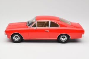 Opel Rekord C Coupe Червен Minichamps 1:18 107047020 Смола — снимка 3 от 6