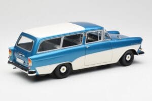 Opel Rekord P1 Caravan Синьо Металик Minichamps 1:18 180043210 Метал — снимка 3 от 8