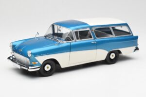 Opel Rekord P1 Caravan Синьо Металик Minichamps 1:18 180043210 Метал
