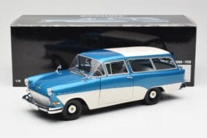 Opel Rekord P1 Caravan Синьо Металик Minichamps 1:18 180043210 Метал — снимка 8 от 8