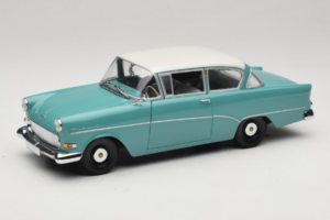 Opel Rekord P1 Тюркоазено Синьо Minichamps 1:18 180043200 Метал