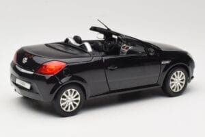 Opel Tigra TwinTop B Черен Norev 1:18 183600 Метал — снимка 3 от 8