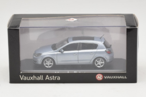 Opel Astra H Blue Metallic Minichamps 1:43 ASTRA004 Метал — снимка 4 от 4