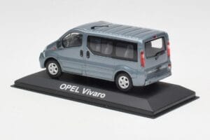 Opel Vivaro A Сиво-Синьо Minichamps 1:43 VIVARO001 Метал — снимка 3 от 4