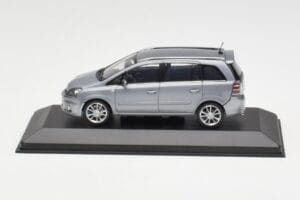 Opel Zafira A OPC Light Blue Metallic Minichamps 1:43 ZAFIRA001 Метал