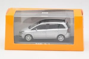 Opel Zafira B Сребърен Minichamps 1:43 1799109 Метал — снимка 4 от 4