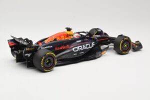 Red Bull Racing RB20 #1 M. Verstappen Winner China GP 2024 Minichamps 1:18 110240501 Метал — снимка 2 от 6