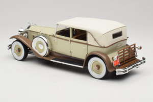 Packard Brewster Бял Signature Models 1:18 PACKARD001 Метал — снимка 7 от 8