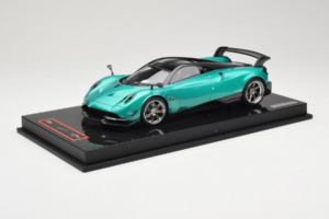 Pagani Huayra BC Green Metallic Yy Model 1:18 REMC020 Смола — снимка 2 от 7