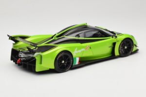 Pagani Huayra R Зелен LCD 1:18 LCD18012-GR Метал — снимка 3 от 8