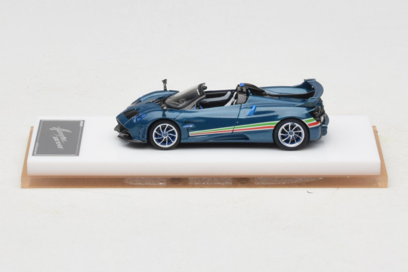 Pagani Huayra Tricolore Roadster Син Henson & Heaven 1:64 PHTRB01 Смола
