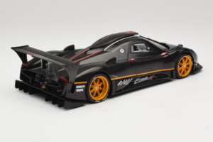 Pagani Zonda R Revolucion Carbon Fiber AUTOart 1:18 78261 Метал — снимка 3 от 8