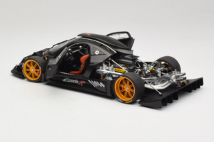 Pagani Zonda R Revolucion Carbon Fiber AUTOart 1:18 78261 Метал — снимка 5 от 8