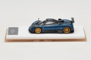 Pagani Zonda Tricolore Exposed Carbon Син Henson & Heaven 1:64 PZTECB01 Метал
