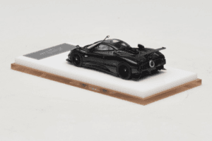 Pagani Zonda Tricolore Exposed Carbon Henson & Heaven 1:64 PZTEC01 Метал — снимка 5 от 7
