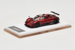 Pagani Zonda Tricolore Червен Henson & Heaven 1:64 PZTR01 Метал — снимка 2 от 7