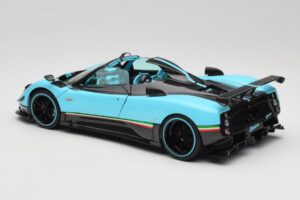 Pagani Zonda Uno Carbon Светлосин Almost Real 1:18 850630001 Метал — снимка 7 от 8