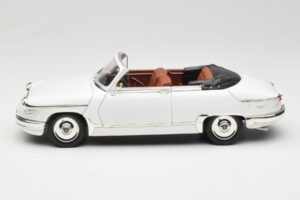 Panhard PL17 Кабриолет Бял Solido 1:18 8174 Метал — снимка 4 от 8