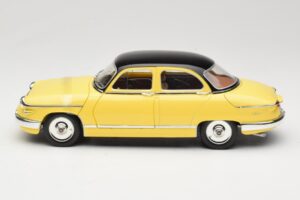Panhard PL17 Жълт Solido 1:18 8173 Метал — снимка 4 от 8