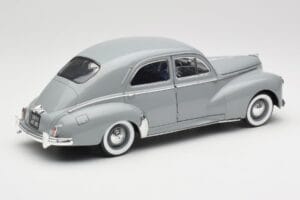 Peugeot 203 Gris Clair Solido 1:18 8145 Метал — снимка 3 от 8