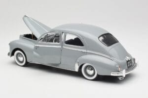 Peugeot 203 Gris Clair Solido 1:18 8145 Метал — снимка 5 от 8