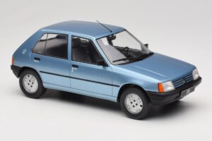 Peugeot 205 Син MCG 1:18 MCG18491 Метал — снимка 4 от 6