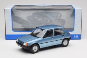Peugeot 205 Син MCG 1:18 MCG18491 Метал — снимка 6 от 6