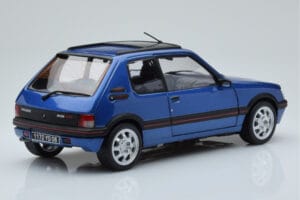 Peugeot 205 GTi 1.9 С Панорамен Покрив Miami Син Norev 1:18 184844 Метал — снимка 3 от 8