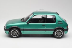 Peugeot 205 GTI Griffe Otto 1:12 G017 Смола — снимка 3 от 6