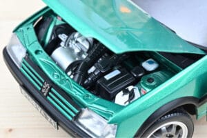 Peugeot 205 GTi Griffe С Панорамен Покрив Зелен Norev 1:18 184847 Метал — снимка 3 от 3