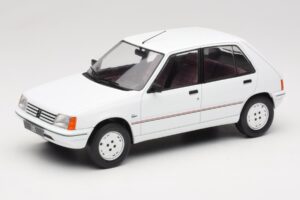 Peugeot 205 Бял MCG 1:18 MCG18493 Метал