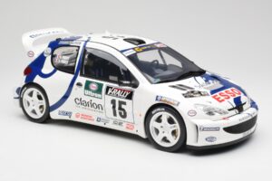 Peugeot 206 WRC G. Panizzi / H. Panizzi Tour de Corse 1999 Otto 1:12 G081 Смола — снимка 4 от 6