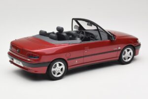 Peugeot 306 Кабриолет Червен Otto 1:18 OT042 Смола — снимка 2 от 6